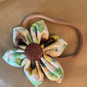 Infant/toddler/young girls handmade hair bows